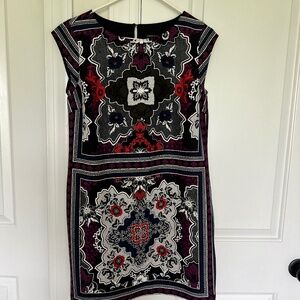 FINAL SALE! Banana Republic lined sheath dress, size 6